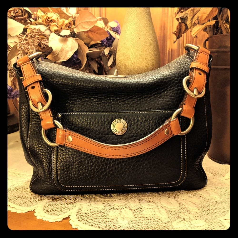 COACH  NWOT Small Bag